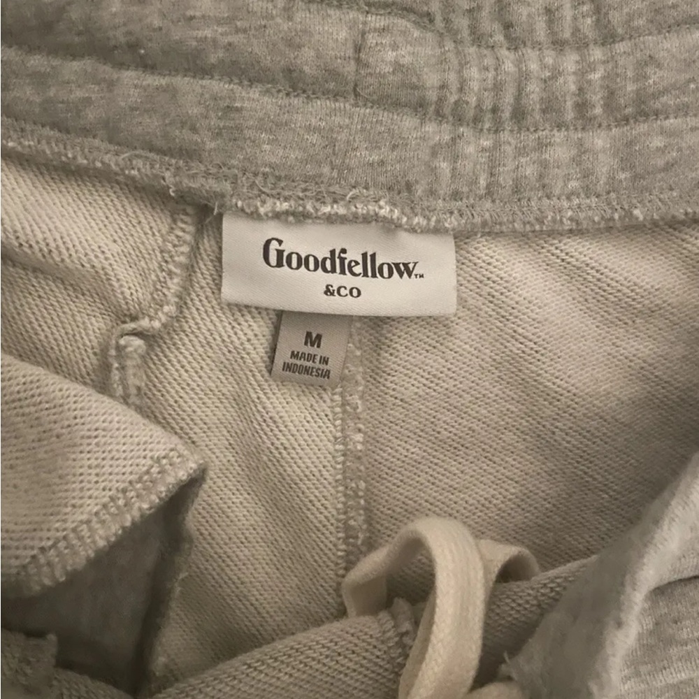 Goodfellow & Co Men's Tapered Jogger Pants  Cement 100% Cotton Men's Medium - Picture 3 of 6